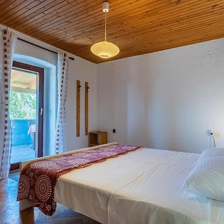 Lumanera Apartment Stivan